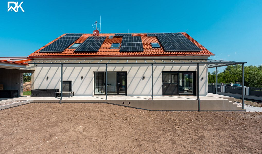 Prodej domu 279 m² s pozemkem 1 184 m², Grunta – náhled fotky 35