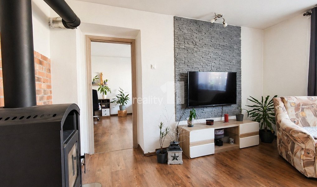 Prodej domu 206 m² s pozemkem 750 m², Křičeň – náhled fotky 8