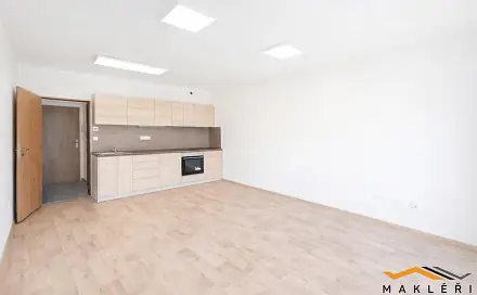 Pronájem bytu 1+kk 32 m², Nádražní, Třešť, okres Jihlava
