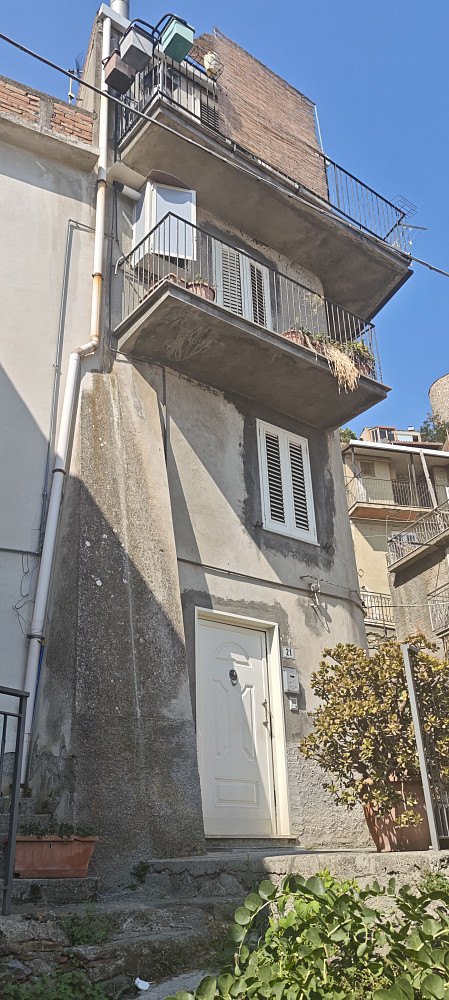 Casa 3+1 – Messina - Vista 3