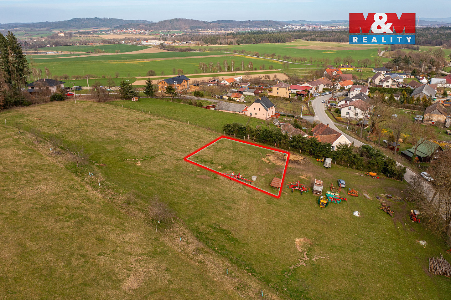 Prodej stavebního pozemku 949 m² — photo 3