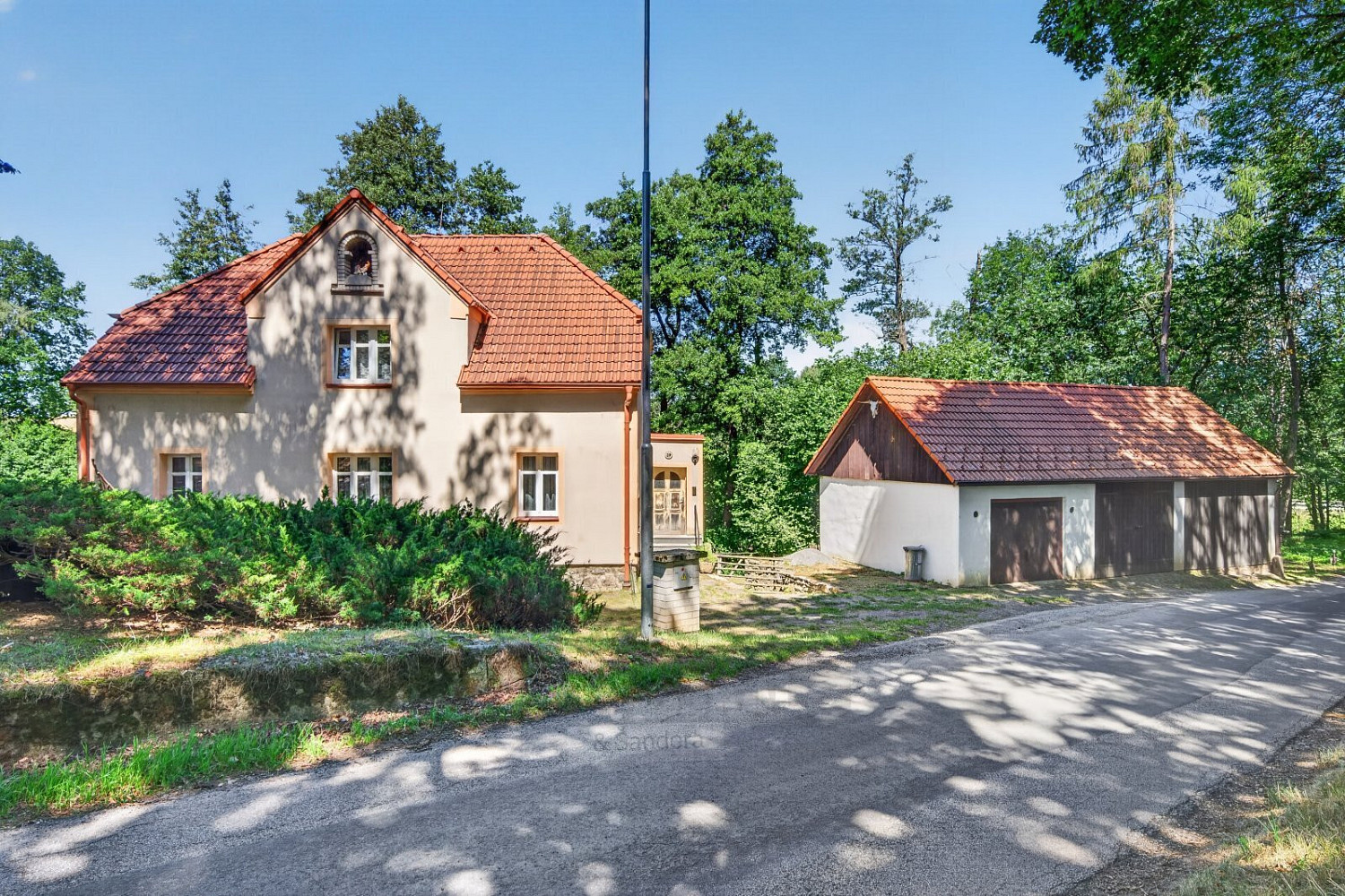 Prodej domu 339 m² s pozemkem 9 216 m² – fotografie 4