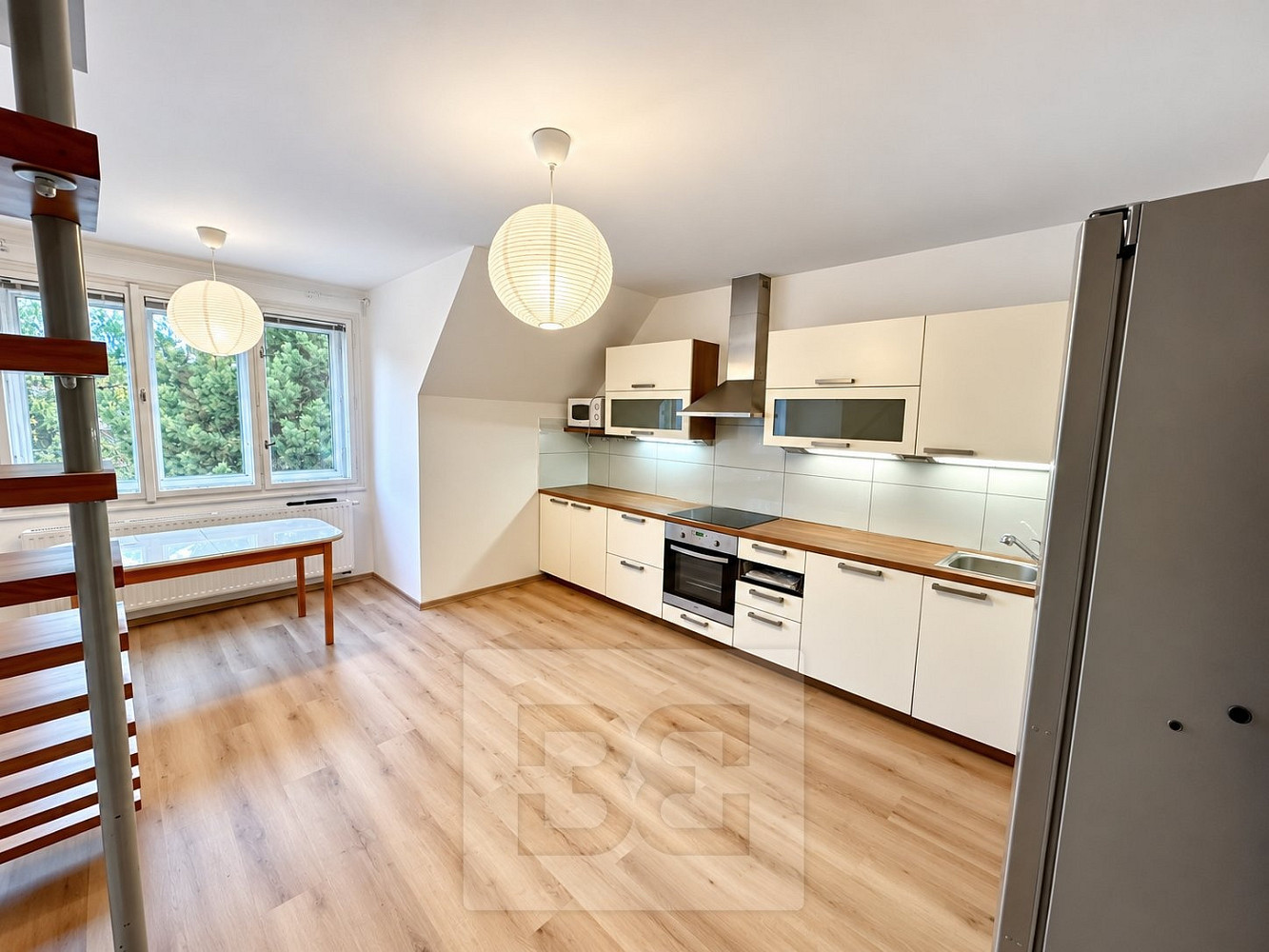 Pronájem bytu 4+1 99 m²