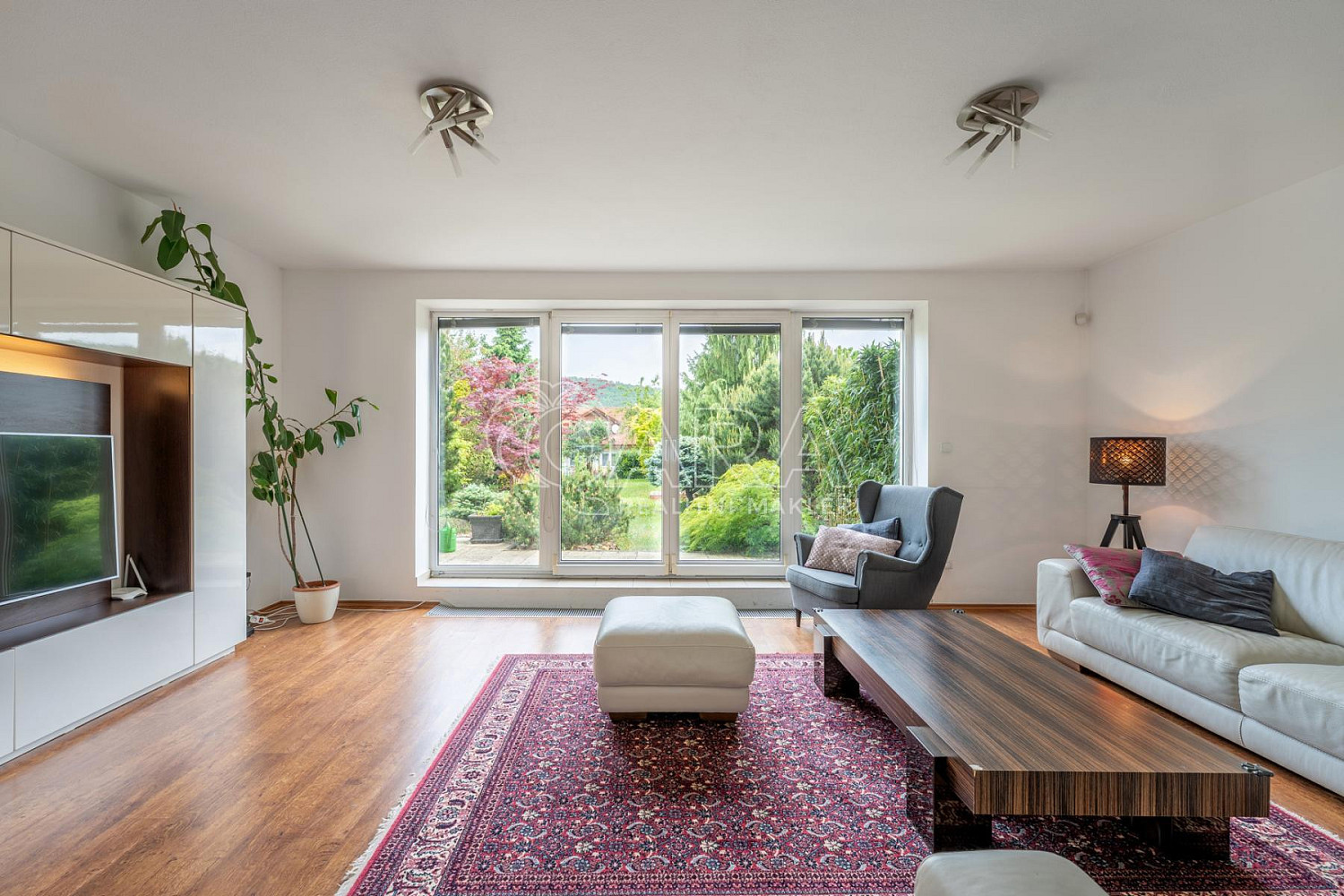 Prodej domu 138 m² s pozemkem 404 m² – fotografie 3