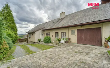 Prodej domu 150 m² s pozemkem 956 m², Dolany, okres Plzeň-sever