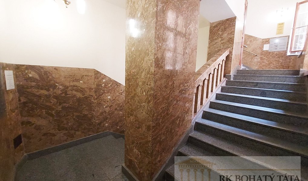 Pronájem kanceláře 20 m², Praha – náhled fotky 9
