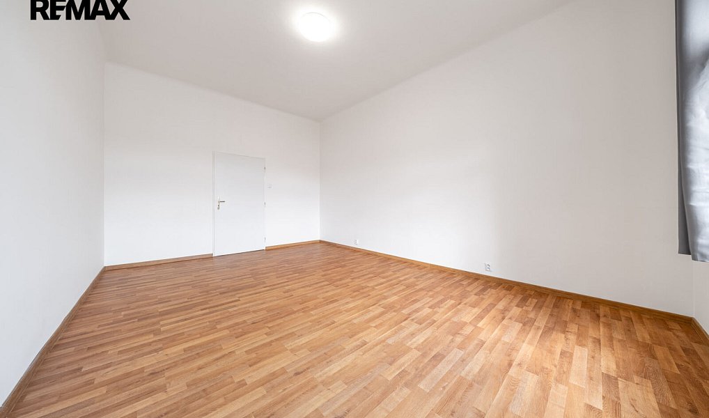 Pronájem bytu 2+1 73 m², Praha – náhled fotky 9