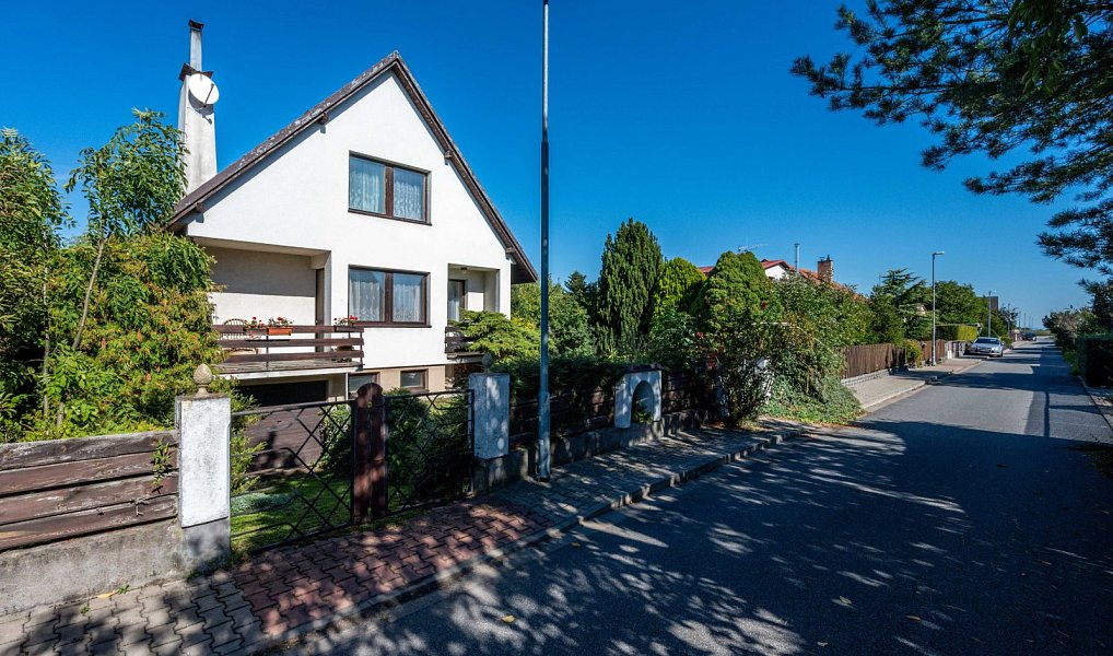 Prodej rodinného domu, 196 m², Pardubice, Ostřešany