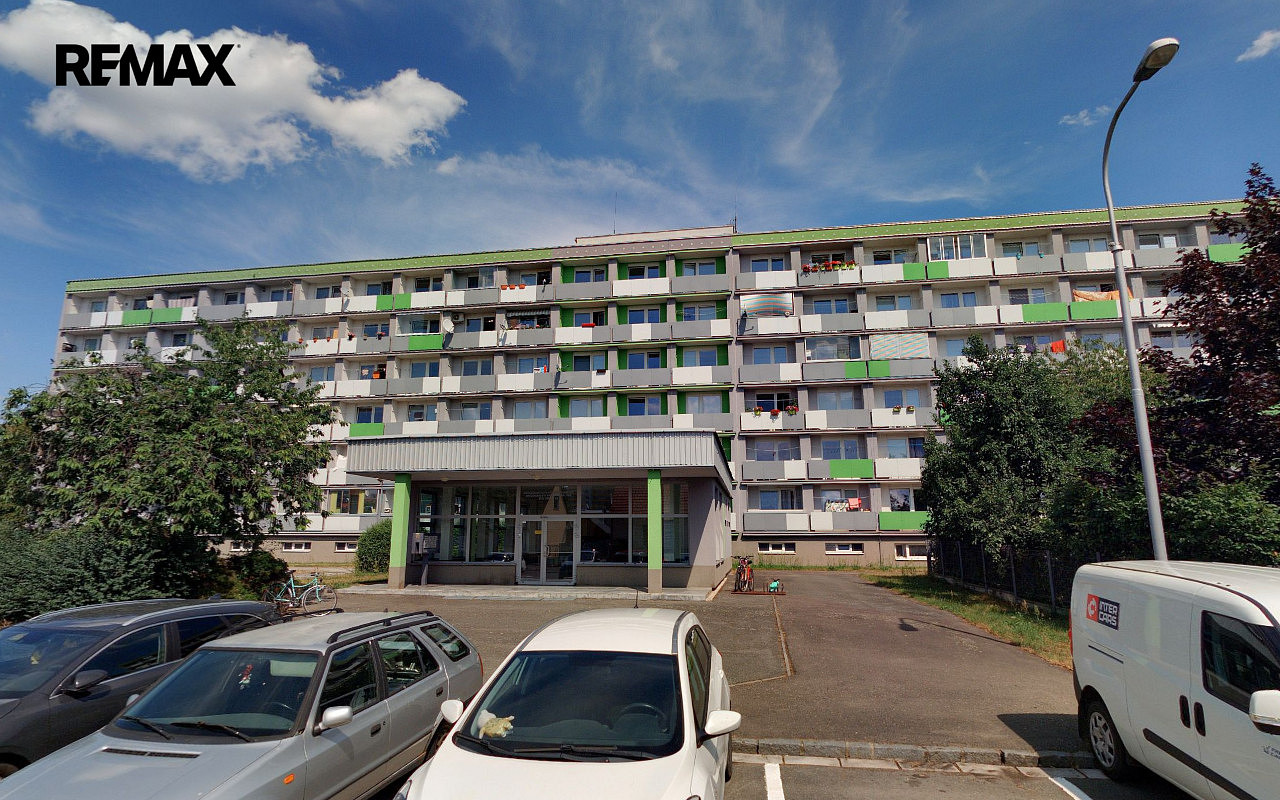 Prodej pozemku 1 896 m² – fotografie 3