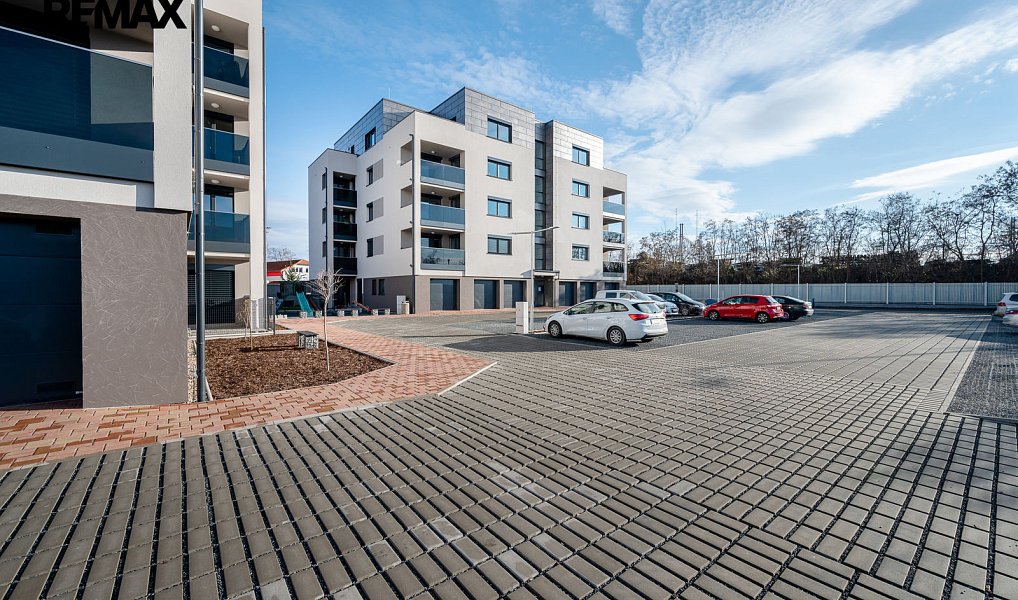 Pronájem bytu 2+kk, 70 m², Kolín, Český Brod