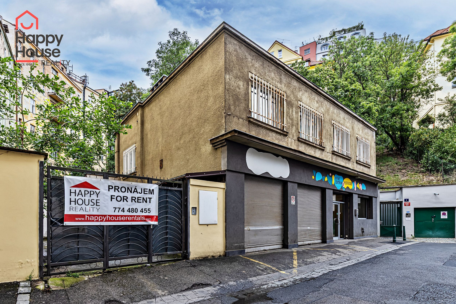 Pronájem obchodních prostor 411 m² – fotografie 2