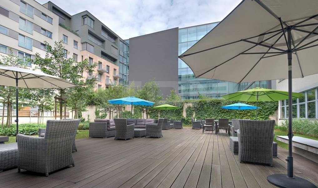 Pronájem kanceláře 234 m², Praha – náhled fotky 13
