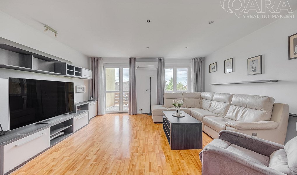 Prodej domu 270 m² s pozemkem 431 m², Praha – náhled fotky 16