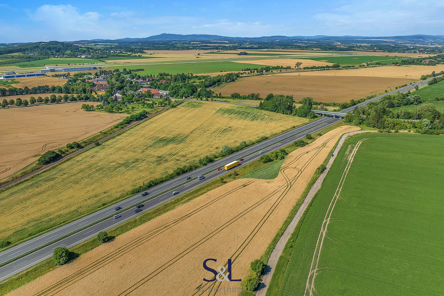 Prodej pole 7 185 m² – fotografie 4
