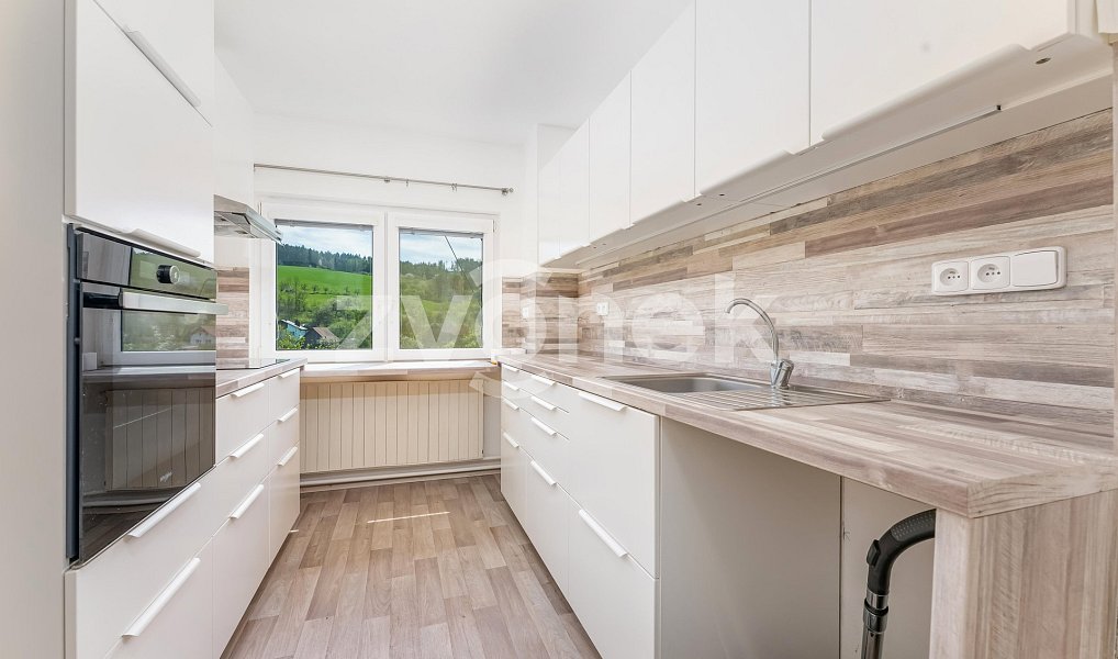 Prodej domu 258 m² s pozemkem 1 107 m², Všemina – náhled fotky 14