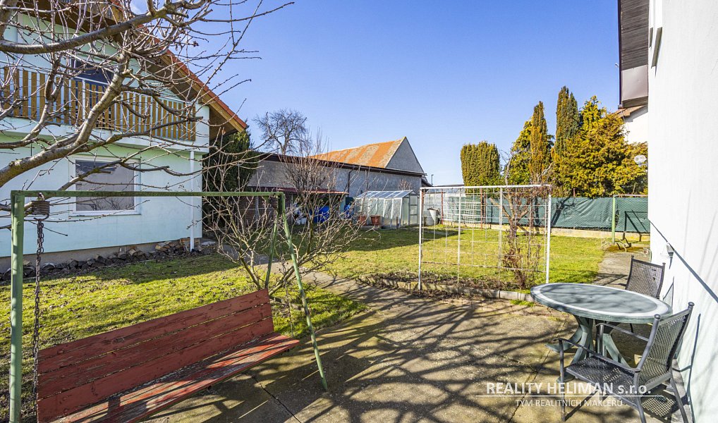 Prodej domu 393 m² s pozemkem 775 m², Líbeznice – náhled fotky 40