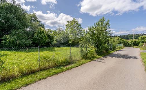 Prodej stavebního pozemku 1 576 m², Všenory, okres Praha-západ