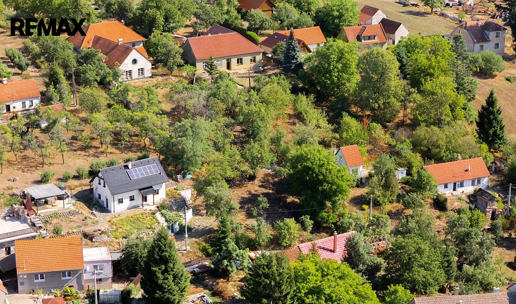 Prodej stavebního pozemku 692 m², Přibyslavice – náhled fotky 6