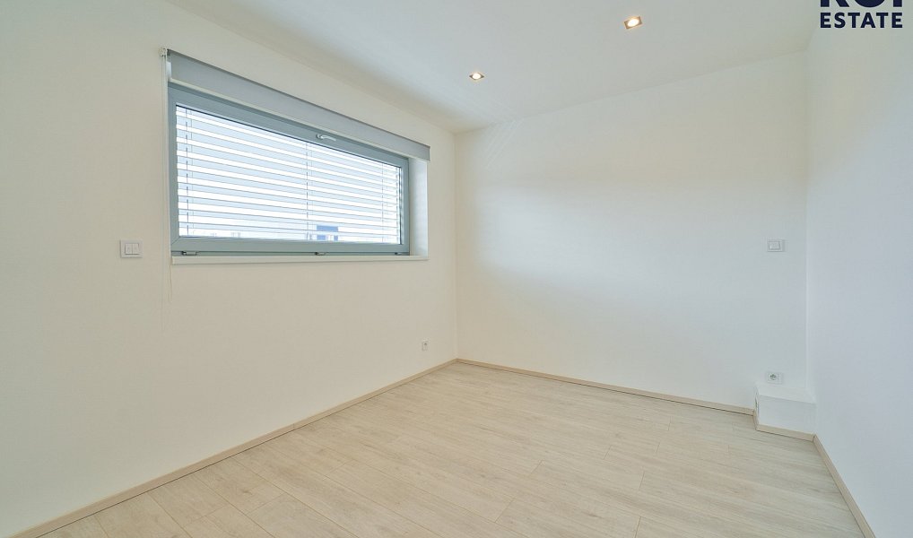 Prodej domu 140 m² s pozemkem 133 m², Rosice – náhled fotky 25