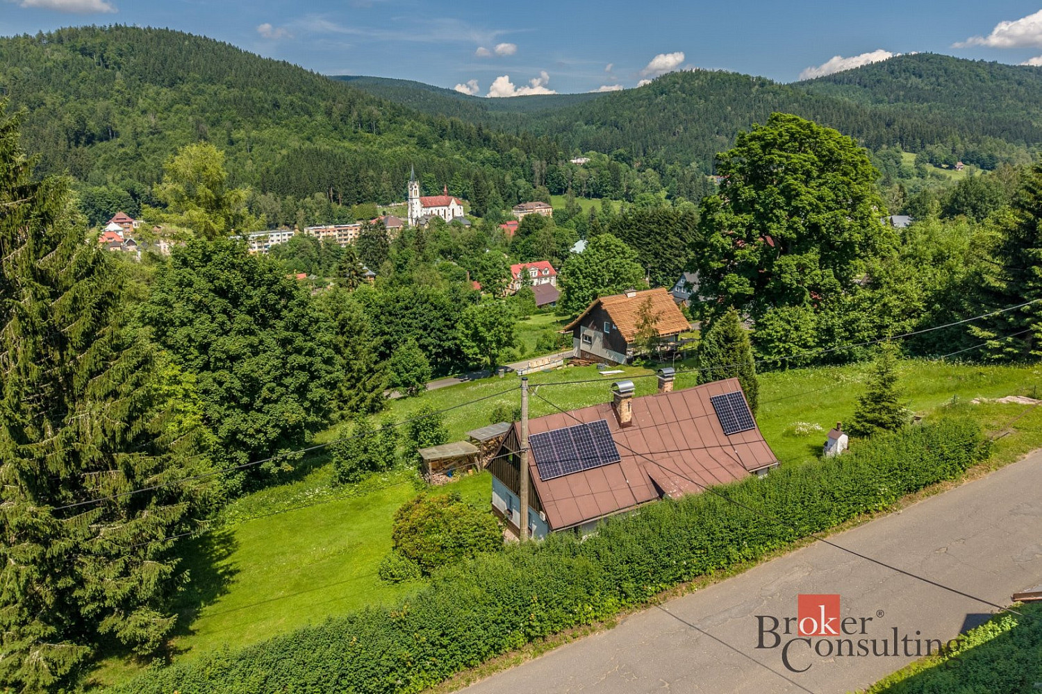 Prodej domu 140 m² s pozemkem 1 132 m² – fotografie 2
