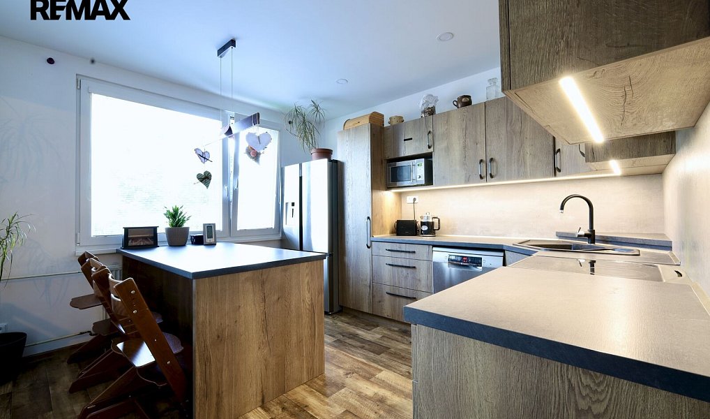 Prodej bytu 4+1 99 m², Poniklá – náhled fotky 7
