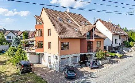 Pronájem domu 244 m² s pozemkem 525 m², Uherské Hradiště - Mařatice