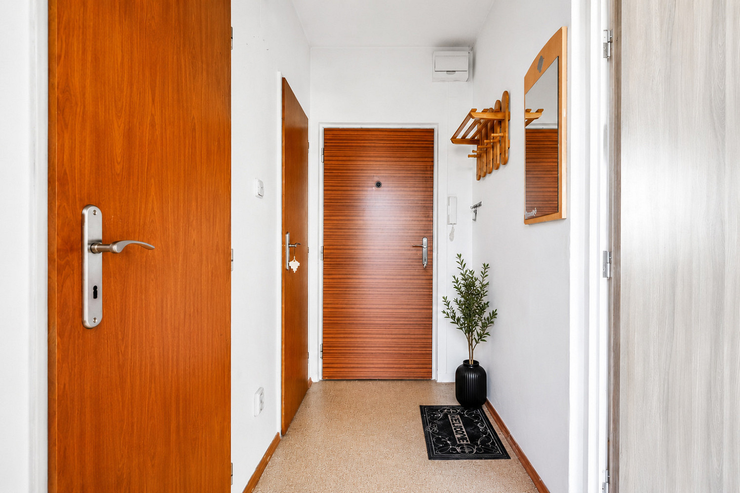 Prodej bytu 1+1 36 m² — photo 4