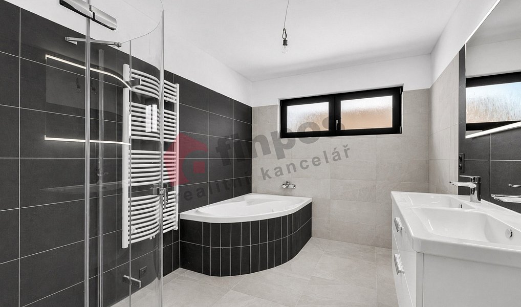Prodej domu 125 m² s pozemkem 882 m², Moravany – náhled fotky 8