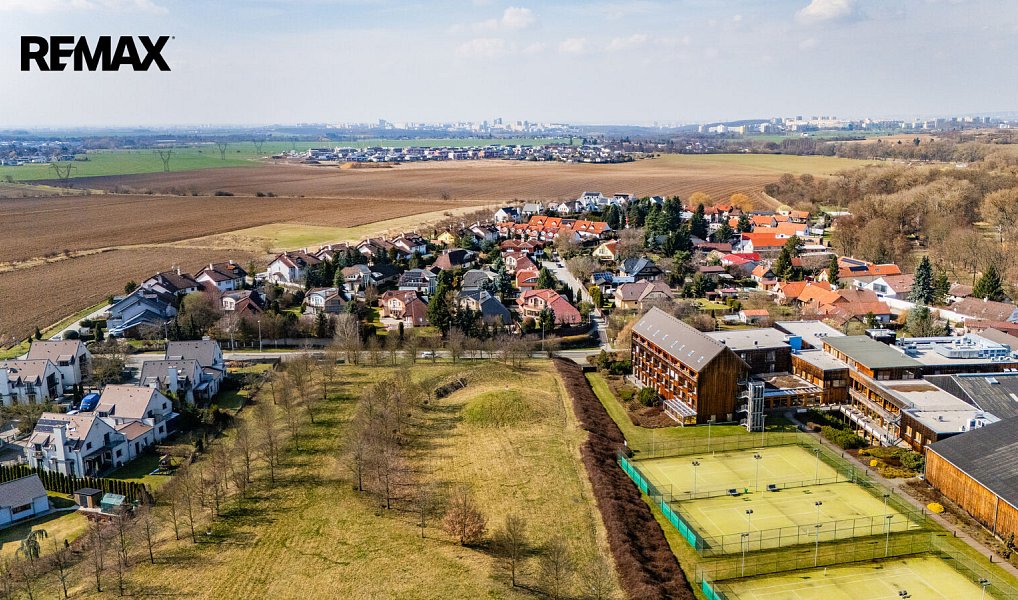 Prodej domu 433 m² s pozemkem 826 m², Praha – náhled fotky 48