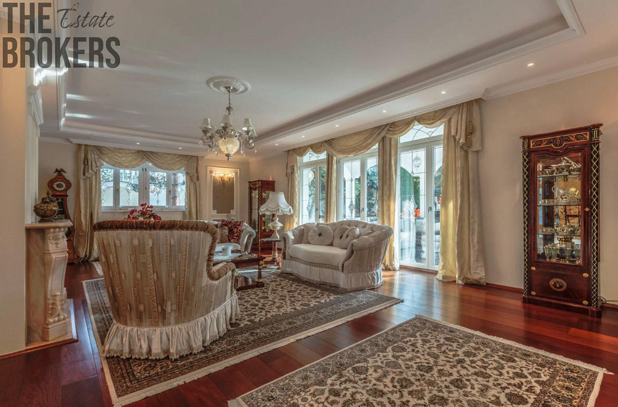 Prodej domu 359 m² s pozemkem 1 059 m² – fotografie 5
