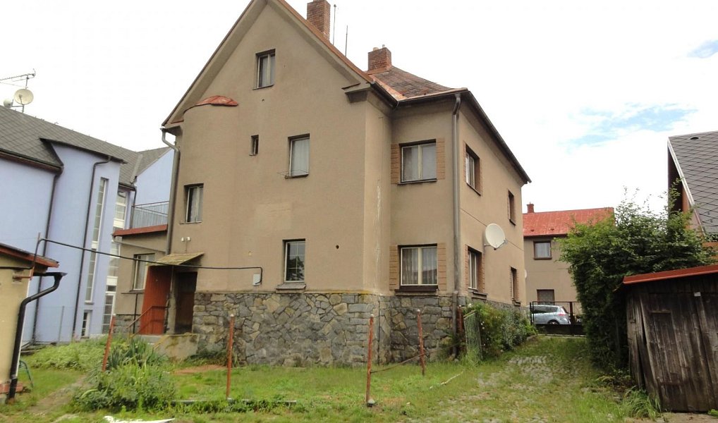 Prodej domu 202 m² s pozemkem 1 245 m², Hlinsko – náhled fotky 3