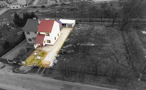 Prodej domu 80 m² s pozemkem 328 m², Pardubice - Opočínek