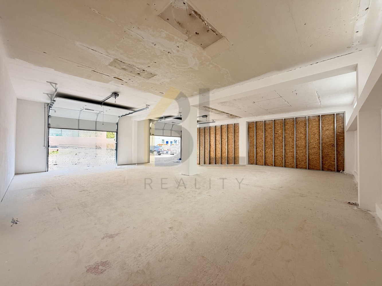 Pronájem skladovacích prostor 144 m²