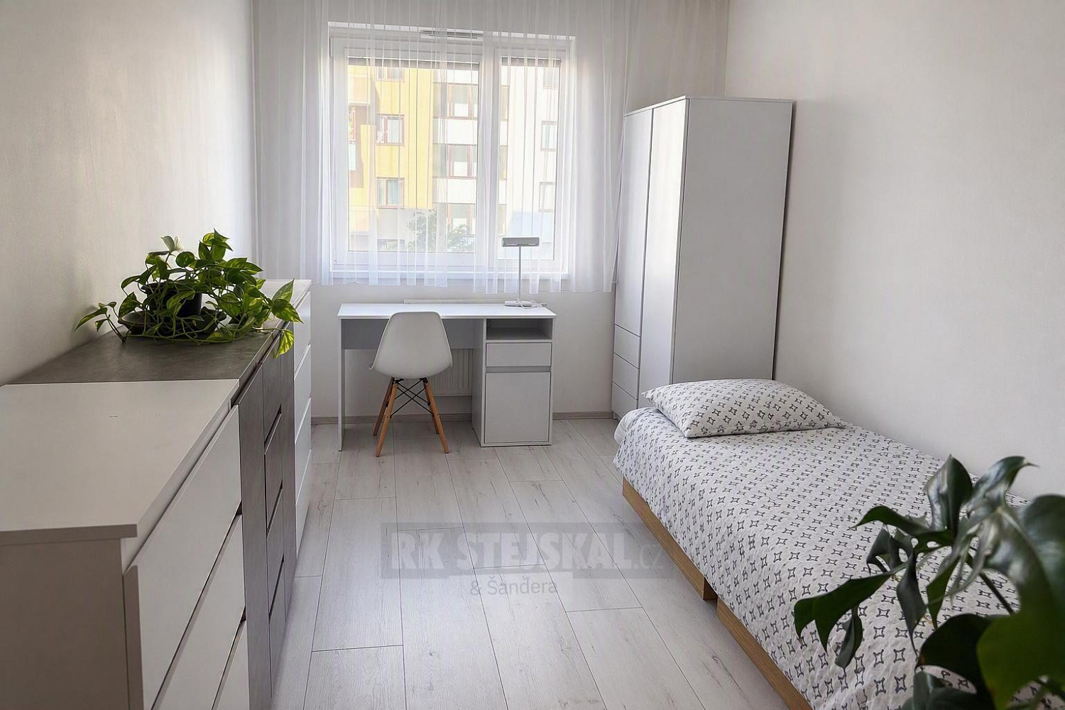 Pronájem bytu 3+kk 65 m² – fotografie 3