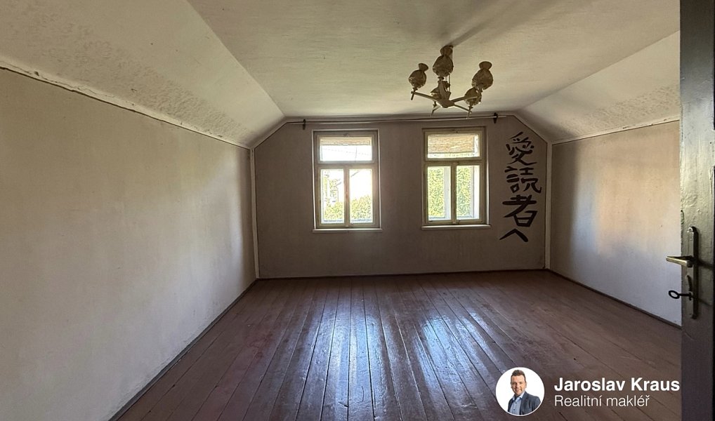 Prodej domu 186 m² s pozemkem 744 m², Lázně Bělohrad – náhled fotky 22