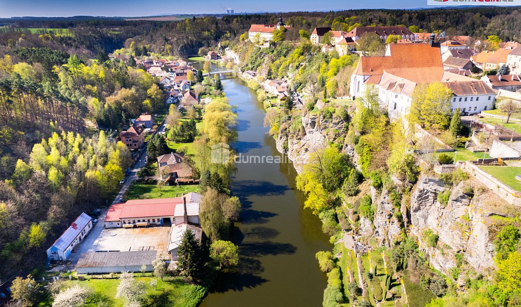 Prodej výrobních prostor 3 615 m², Bechyně – náhled fotky 11