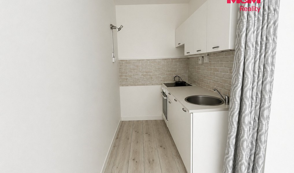 Prodej bytu 2+kk 26 m², Louny – náhled fotky 11