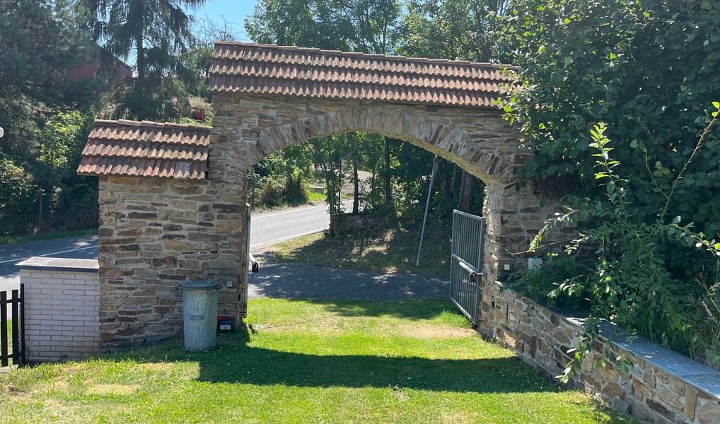 Prodej domu 184 m² s pozemkem 1 210 m², Barchovice – náhled fotky 4