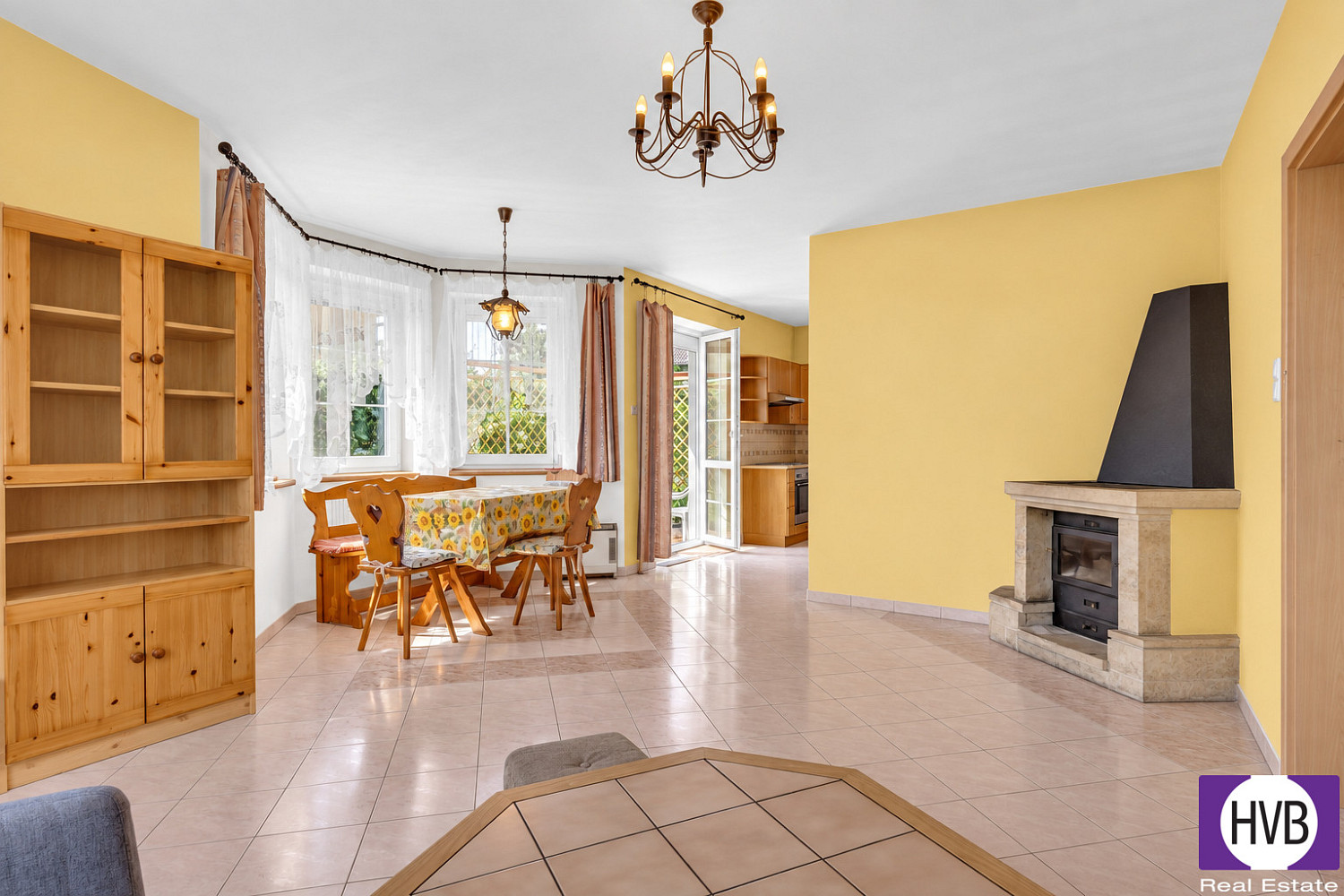 Prodej domu 200 m² s pozemkem 1 016 m² – fotografie 4