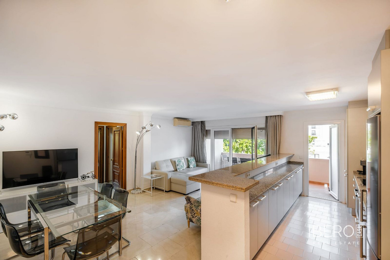 Prodej bytu 3+kk 107 m² — photo 4