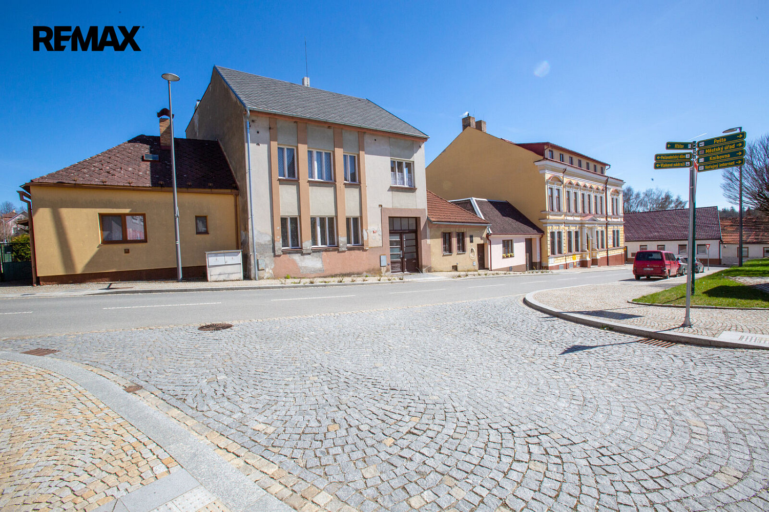 Prodej nájemního domu, činžáku 196 m² – fotografie 5