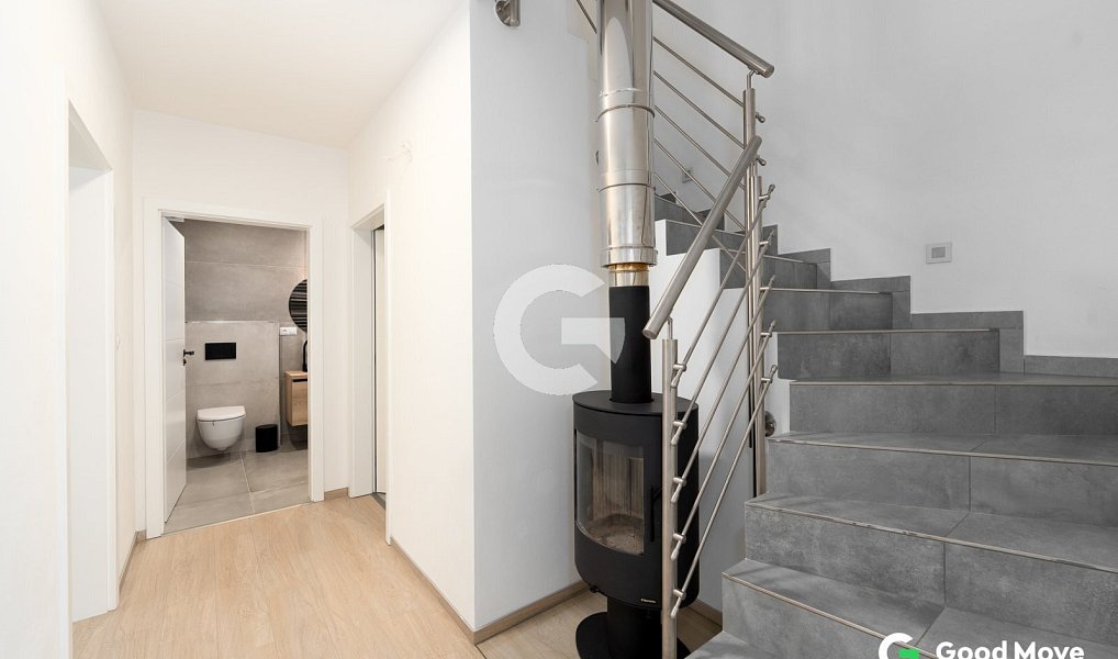 Prodej domu 115 m² s pozemkem 260 m², Zlín – náhled fotky 11