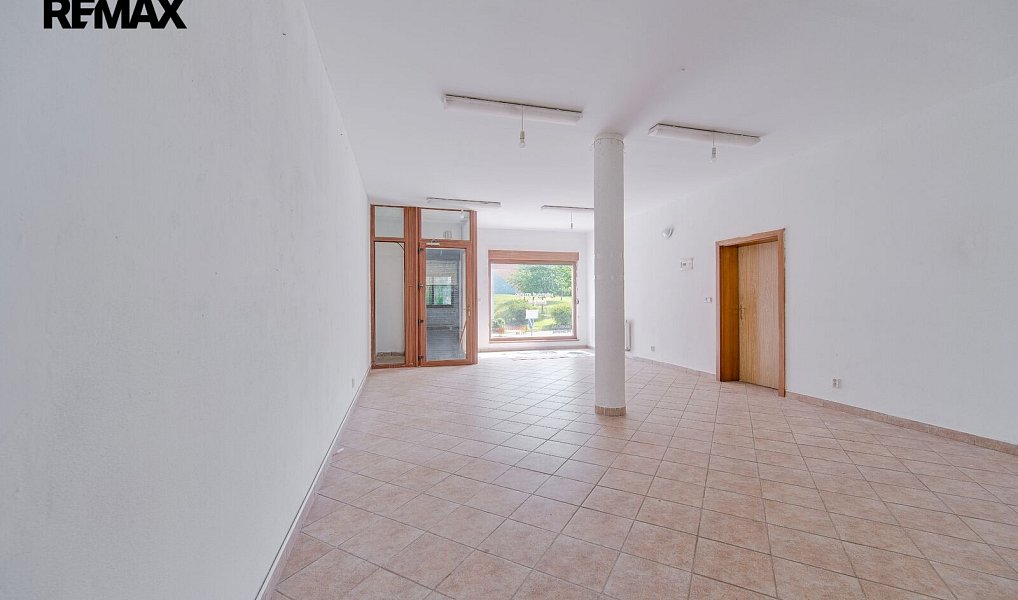 Prodej domu 332 m² s pozemkem 104 m², Aš – náhled fotky 6