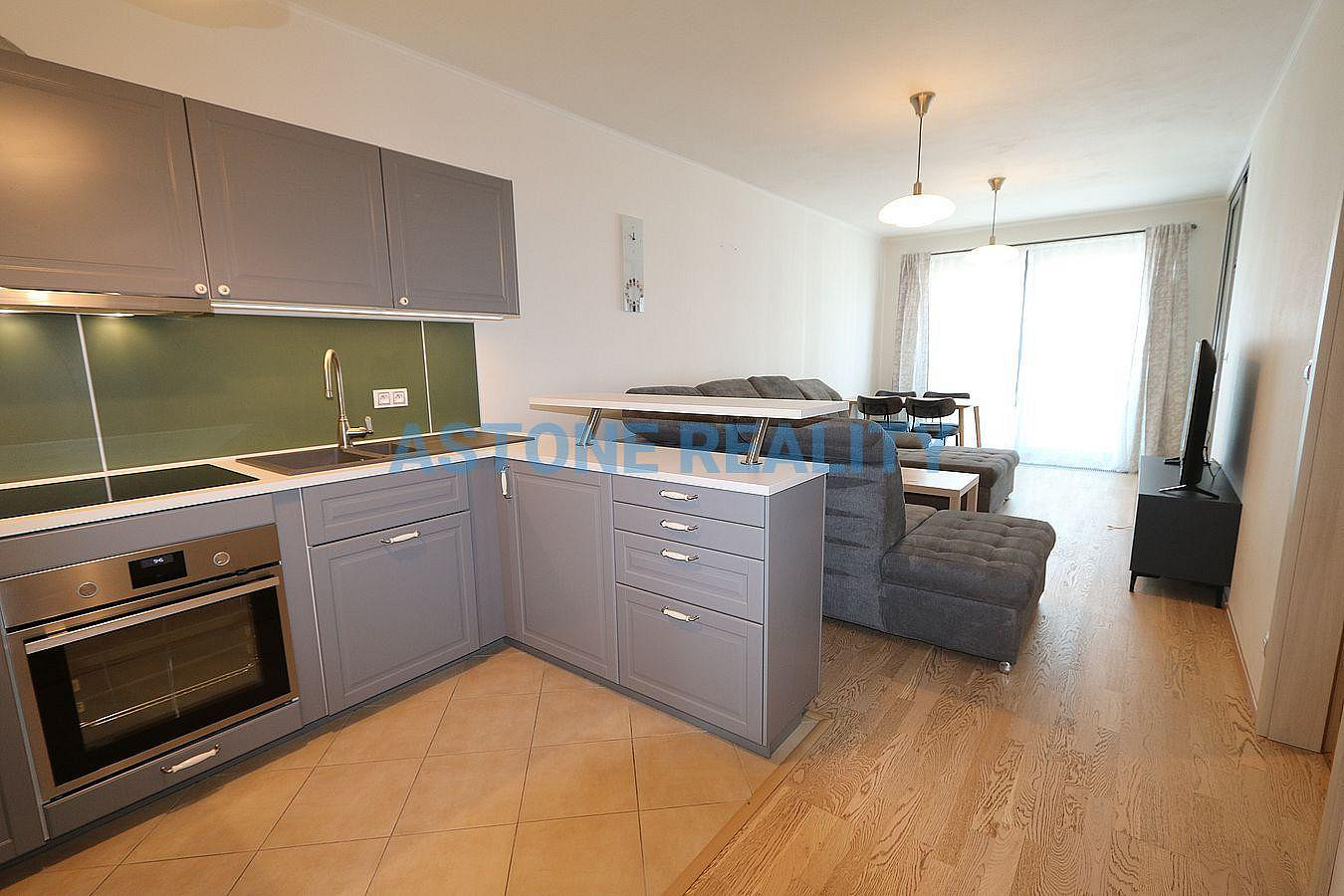 Pronájem bytu 4+kk 110 m² – fotografie 4