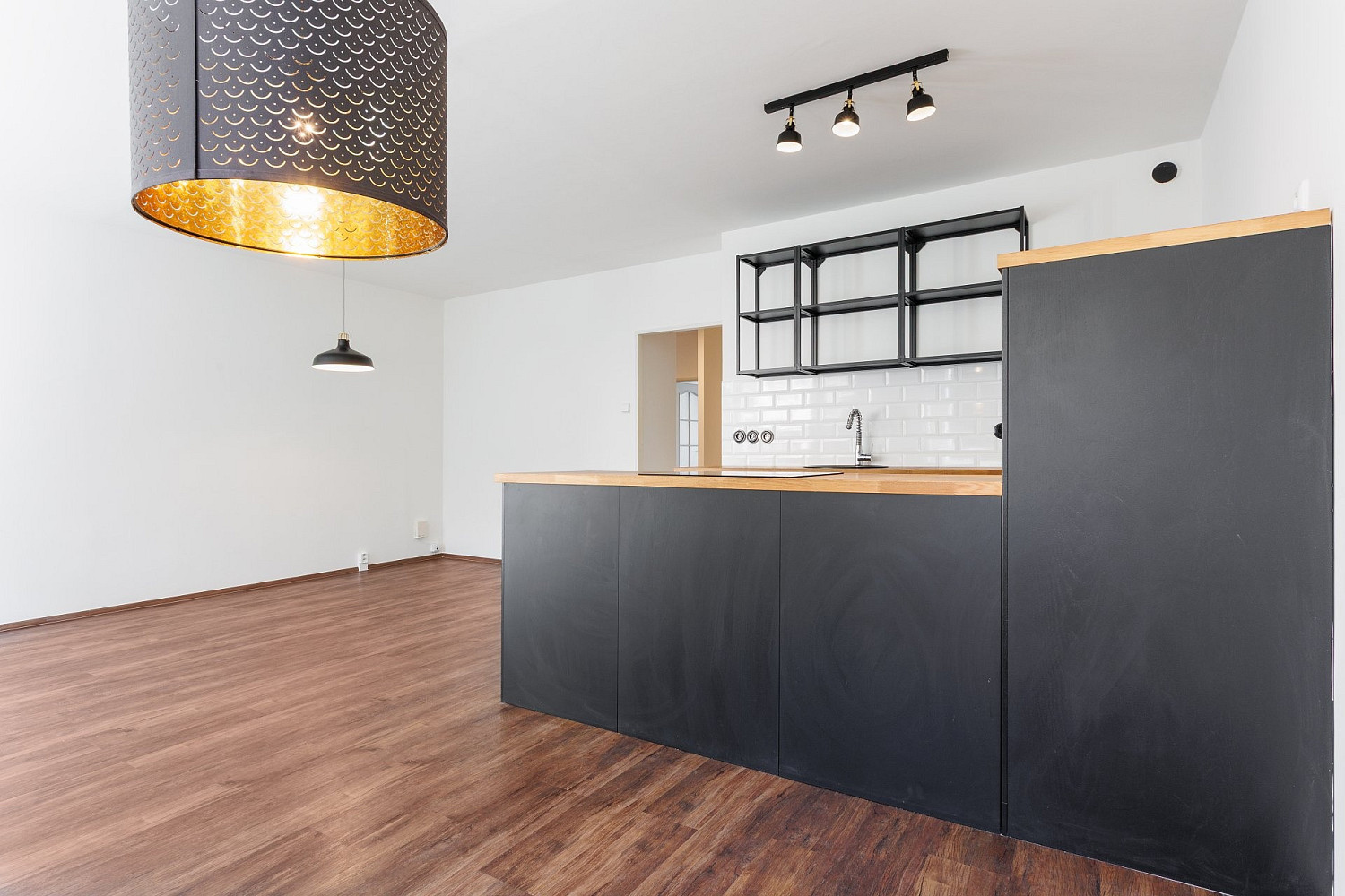 Pronájem bytu 3+kk 69 m² – fotografie 3