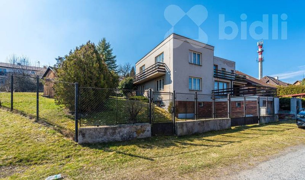 Prodej domu 220 m² s pozemkem 1 307 m², Březnice – náhled fotky 2