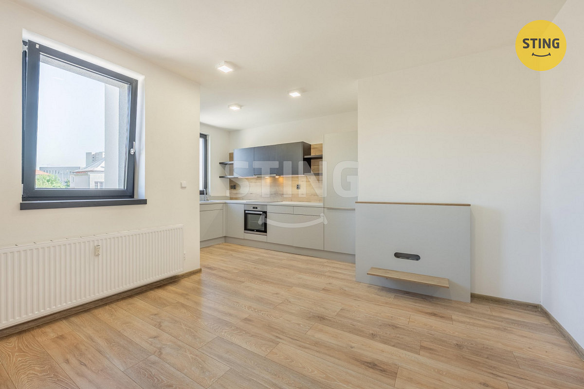 Prodej bytu 2+kk 41 m² — photo 2