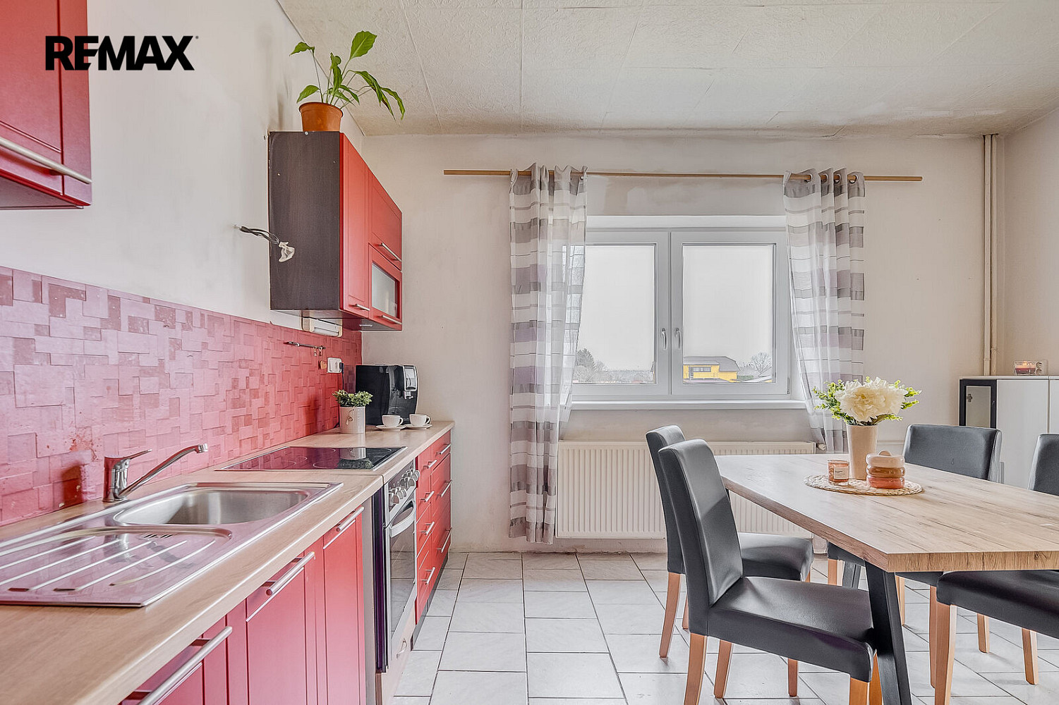 Prodej domu 175 m² s pozemkem 451 m² – fotografie 5