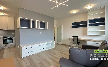 Pronájem bytu 2+kk 57 m²