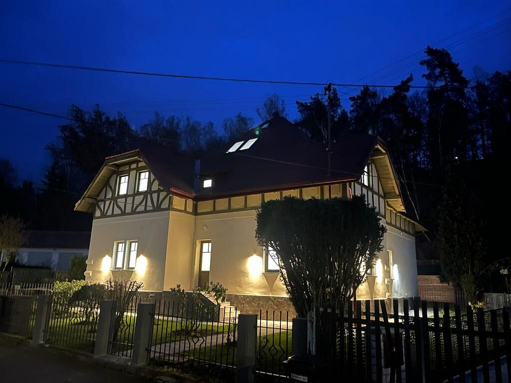 Prodej ubytovacího objektu 486 m² — photo 3